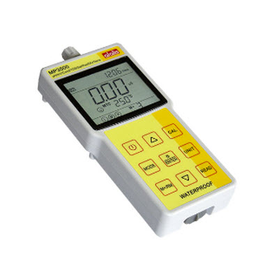 便携式pH/电导率/溶解氧仪 MP3500型