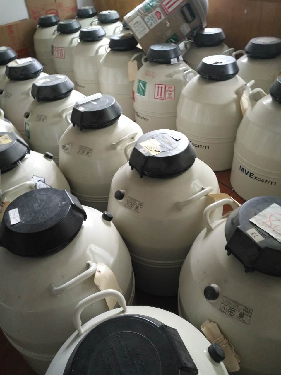 储存型液氮罐 XC 20