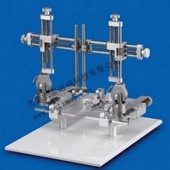 双臂脑立体定位仪 JTND-2